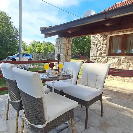 Ferienhaus Agroturizam Antonija Neum